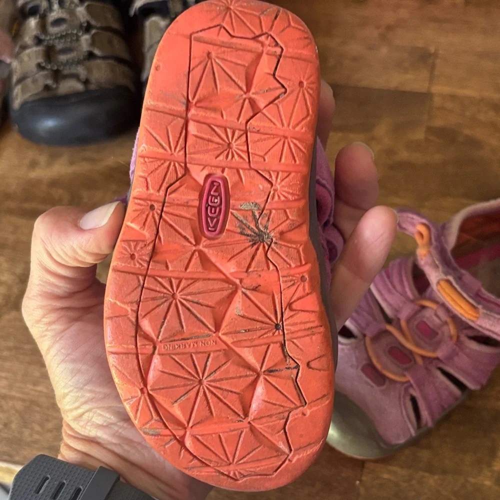 Keen durable closed
